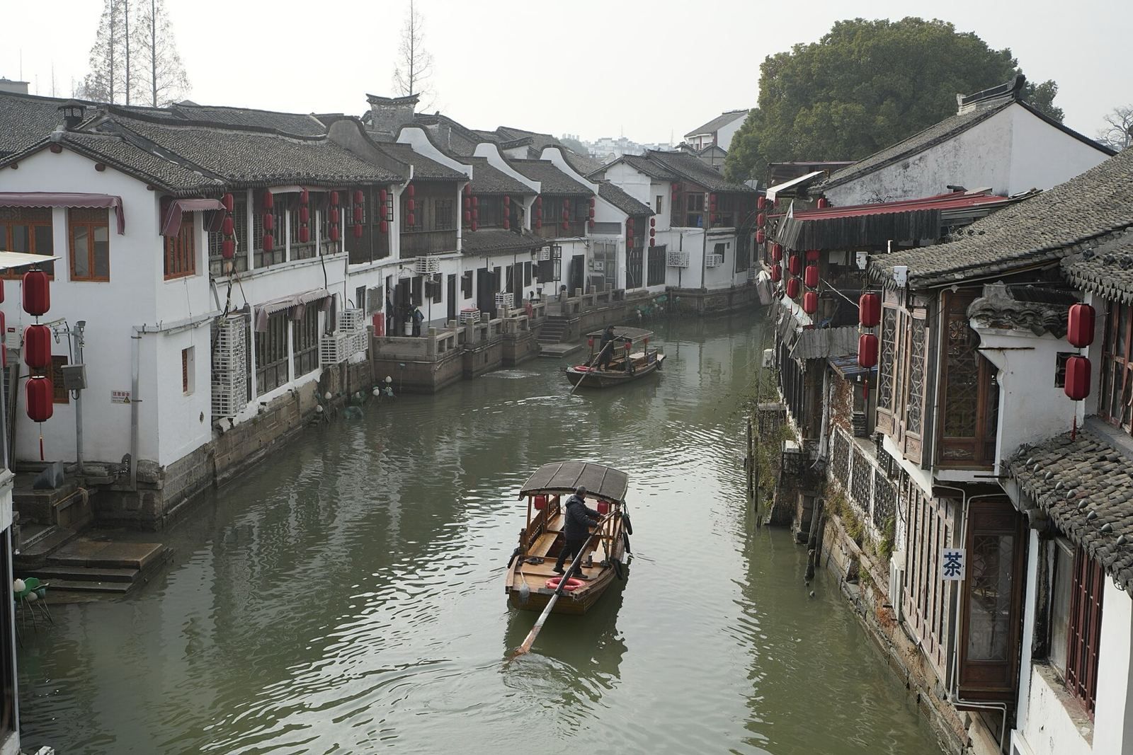 Zhujiajiao water town half-day with private car